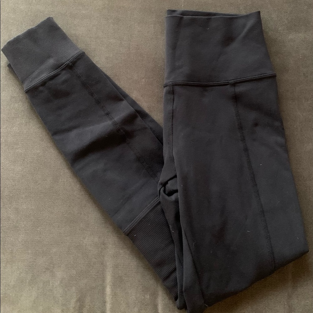 Black Alo Leggings